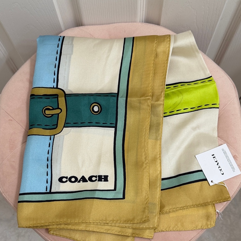 Coach Tromple Loeil Print Silk
Square Scarf - Picture 5 of 7